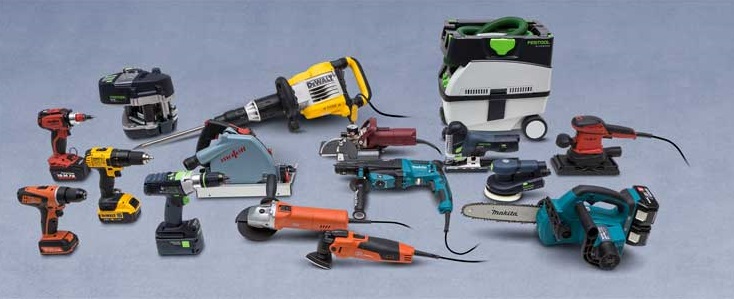 verschiedene Elektrowerkzeuge mehrfarbig